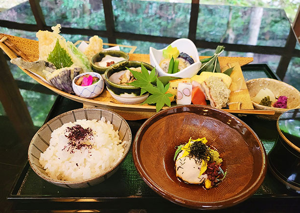 お昼のお料理LUNCH